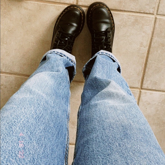 Cutest vintage Levi’s! - Picture 5 of 5